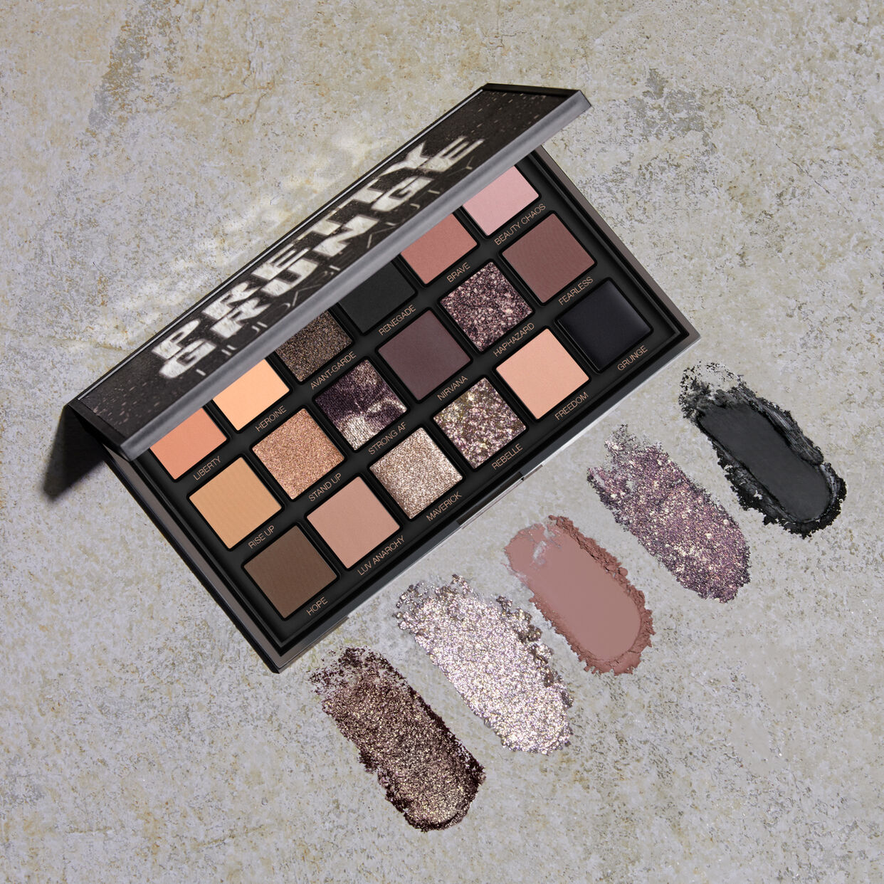 Huda Beauty Pretty Grunge Eyeshadow Palette