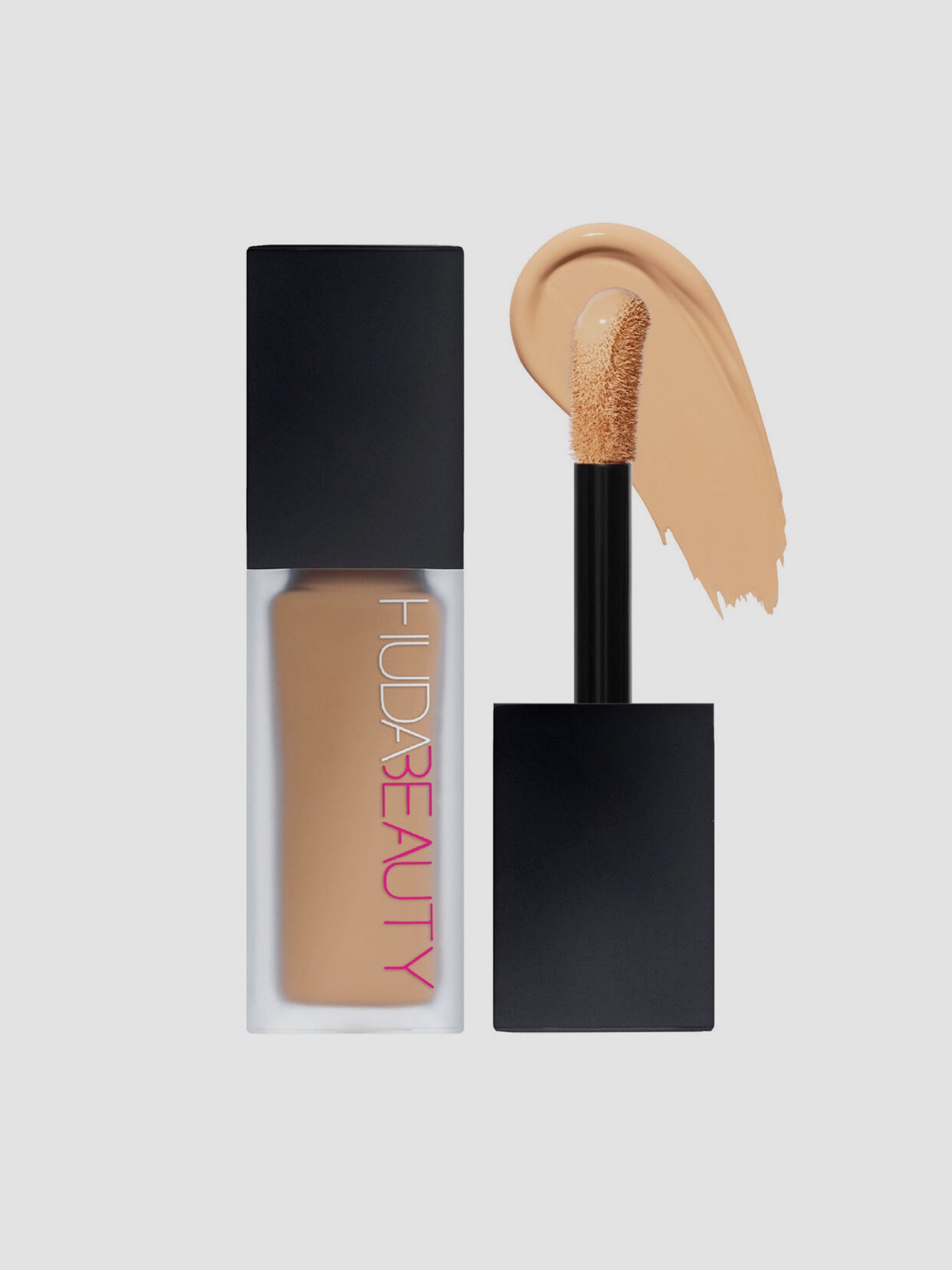 Huda Beauty FauxFilter Luminous Matte Concealer