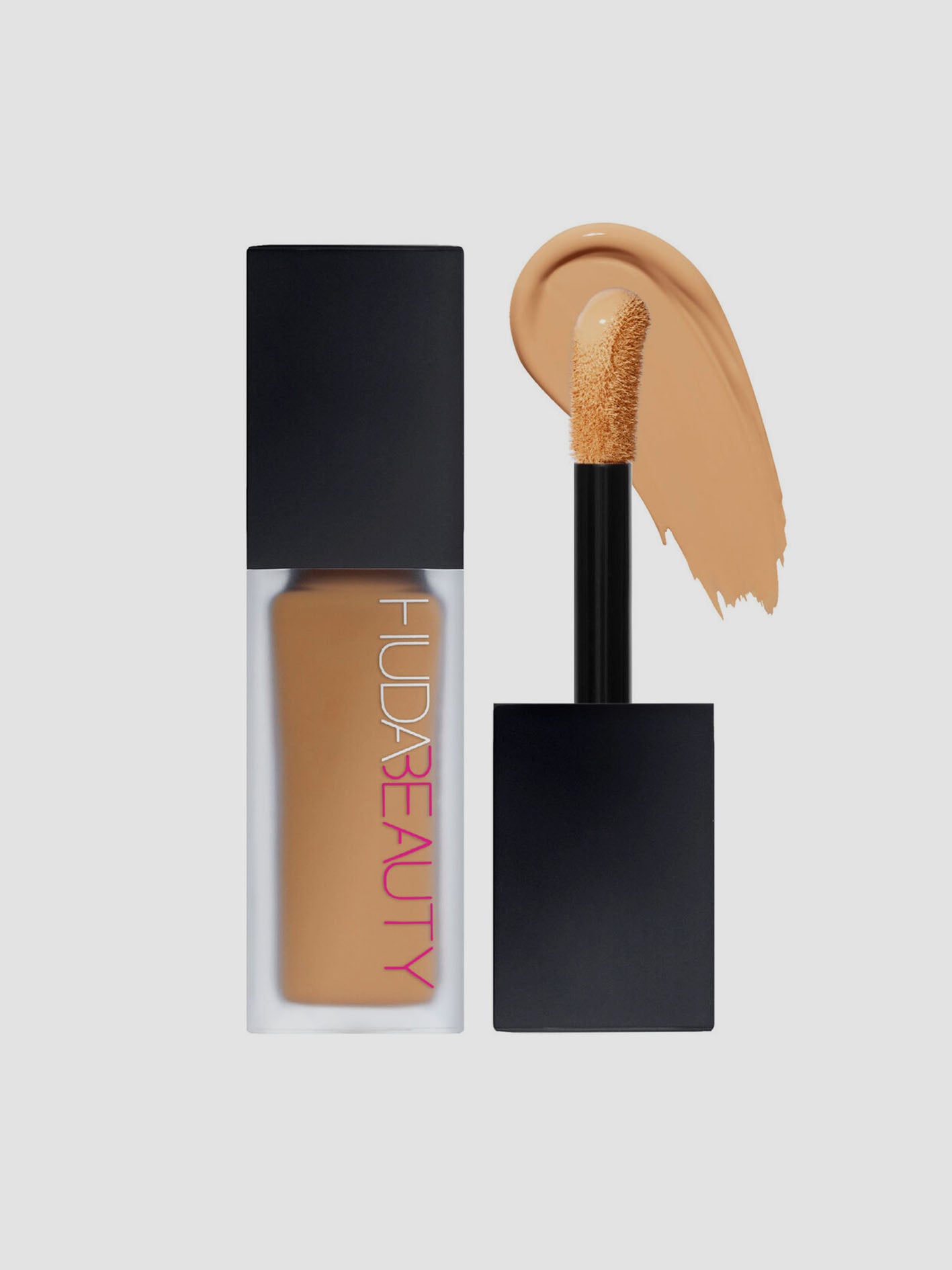 Huda Beauty FauxFilter Luminous Matte Concealer