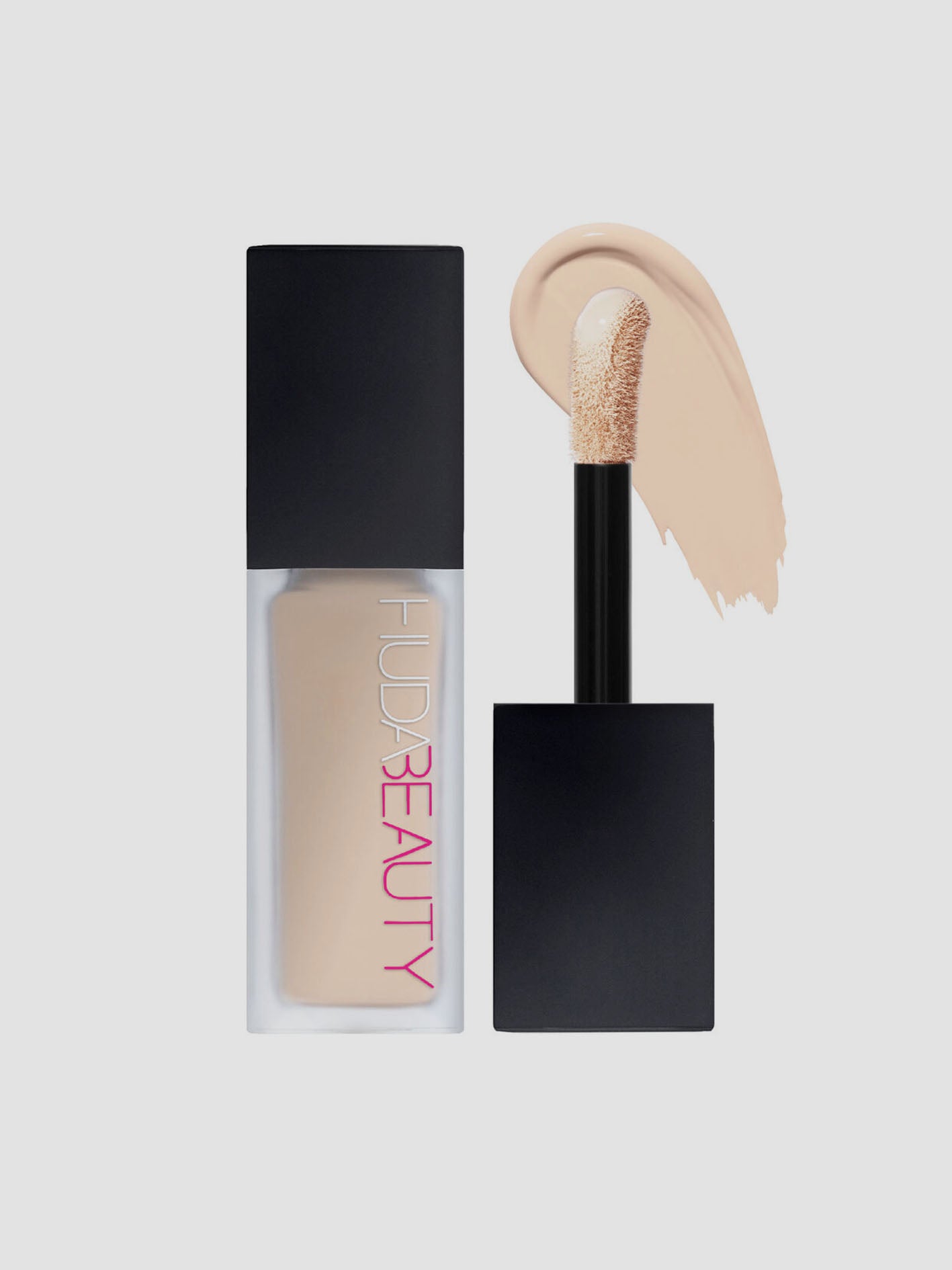 Huda Beauty FauxFilter Luminous Matte Concealer