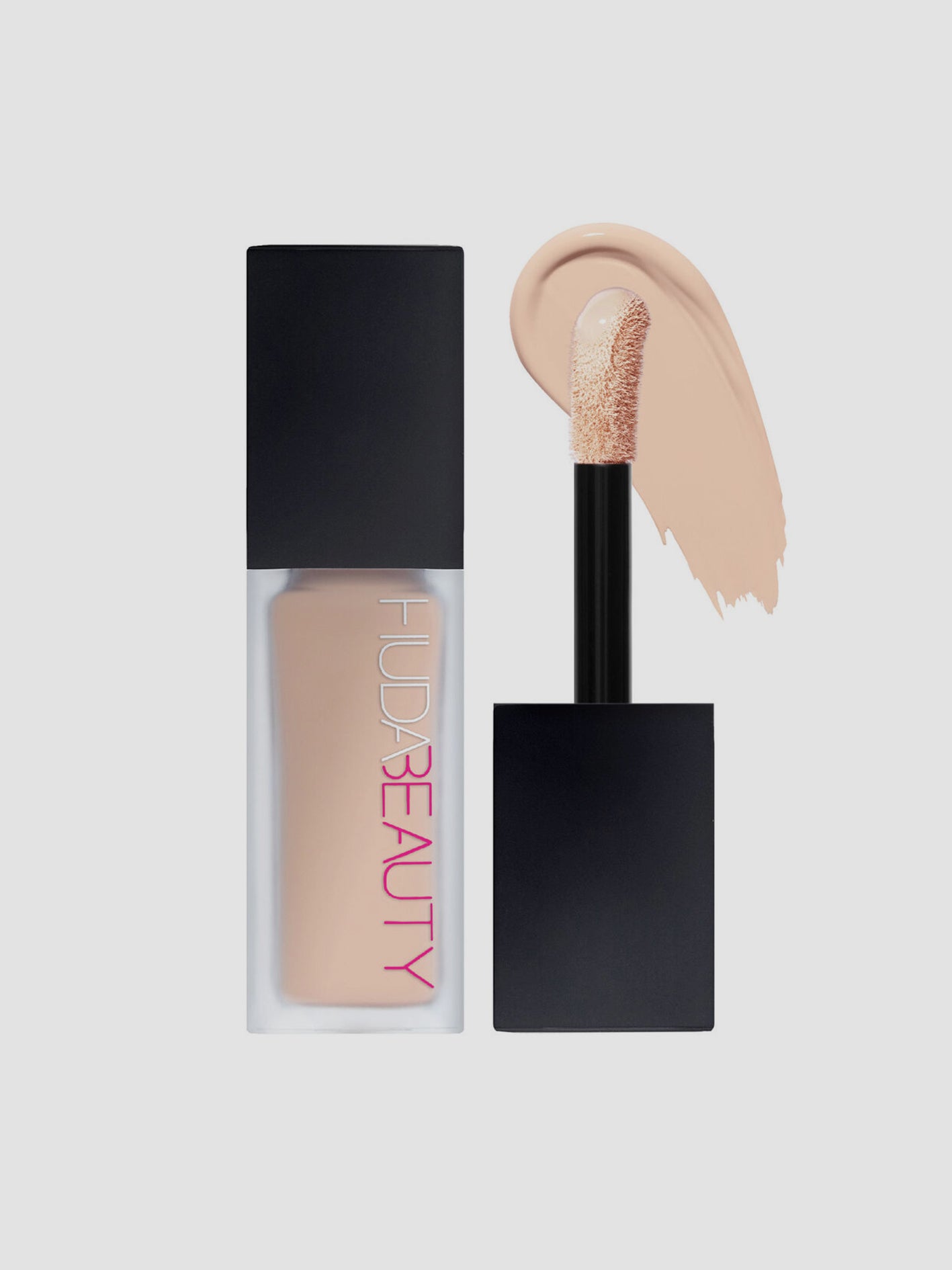 Huda Beauty FauxFilter Luminous Matte Concealer